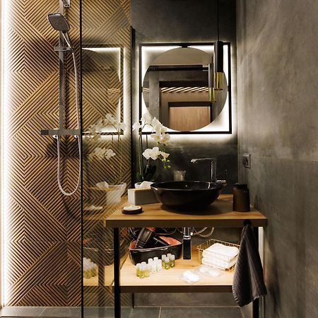 Leo Apartment Suite & Private Spa Zone - Old City Bratysława Zewnętrze zdjęcie