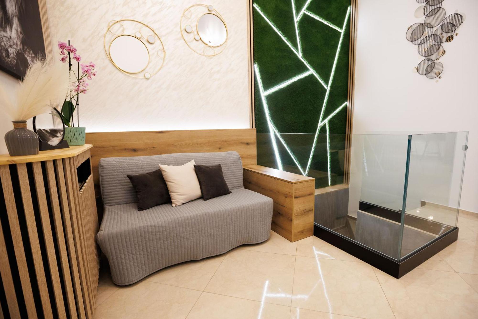 Leo Apartment Suite & Private Spa Zone - Old City Bratysława Zewnętrze zdjęcie